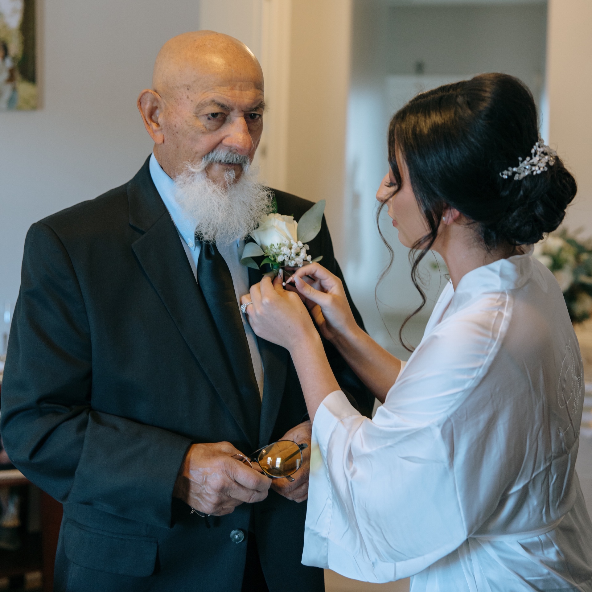 <i class="material-icons" data-template="memories-icon">chat_bubble</i><br/>William Bonilla, Marine Corps, <br/>Posted by: Gabrielle Spear<br/><div class='remember-wall-long-description'>The most kind and loving Grandpa. You would have loved meeting all of the grand babies. The holidays will never be the same without you. I hope you have a Merry Christmas and I love you so much!</div><a class='btn btn-primary btn-sm mt-2 remember-wall-toggle-long-description' onclick='initRememberWallToggleLongDescriptionBtn(this)'>Learn more</a>