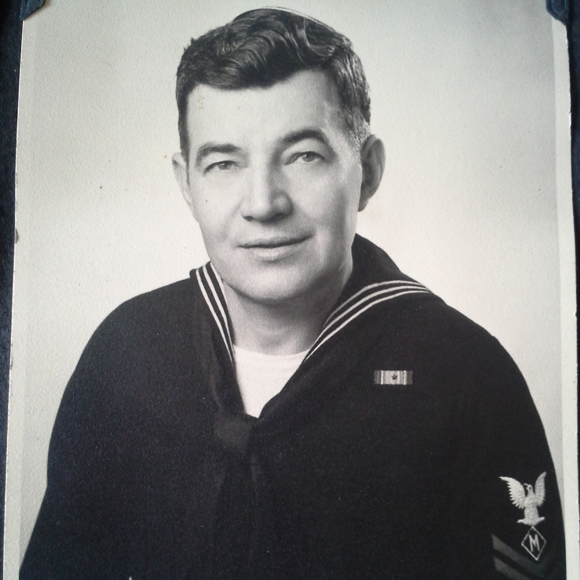 <i class="material-icons" data-template="memories-icon">chat_bubble</i><br/>Frank John Goschen, Navy, <br/>Posted by: Cynthia Goschen and Eva King<br/><div class='remember-wall-long-description'>Frank Goschen served in both World War I (on the USS New Hampshire) and World War II, enlisting at the age of 16. Between active service, he was employed with a Veterans' hospital.</div><a class='btn btn-primary btn-sm mt-2 remember-wall-toggle-long-description' onclick='initRememberWallToggleLongDescriptionBtn(this)'>Learn more</a>