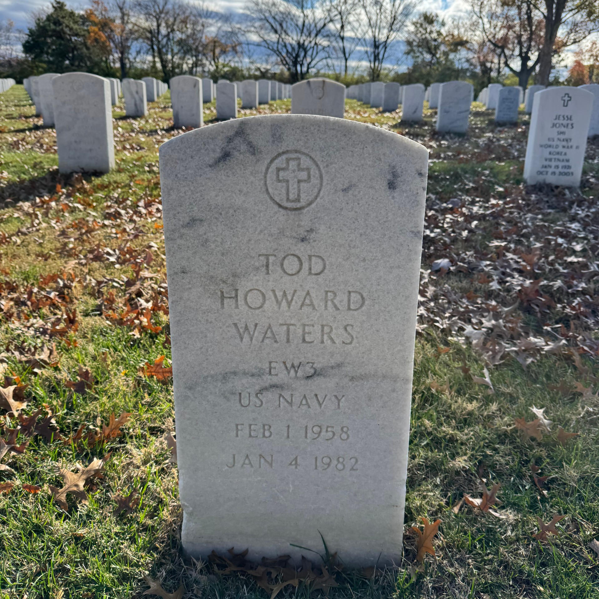 <i class="material-icons" data-template="memories-icon">chat_bubble</i><br/>Tod Howard Waters, Navy, EW3<br/>Born 1/1/1958<br/>Passed on 1/4/1982<br/>Posted by: Marianne<br/><div class='remember-wall-long-description'>You are missed and loved.</div><a class='btn btn-primary btn-sm mt-2 remember-wall-toggle-long-description' onclick='initRememberWallToggleLongDescriptionBtn(this)'>Learn more</a>