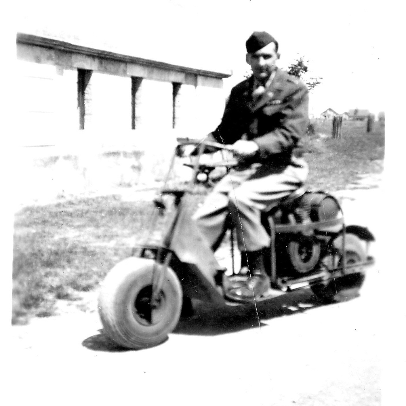 <i class="material-icons" data-template="memories-icon">chat_bubble</i><br/>Clarence W Singmaster, Warrant Officer<br/>Born 4/30/1916<br/>Passed on 4/21/2014<br/>Posted by: Donna Singmaster<br/><div class='remember-wall-long-description'>Miss you dad.</div><a class='btn btn-primary btn-sm mt-2 remember-wall-toggle-long-description' onclick='initRememberWallToggleLongDescriptionBtn(this)'>Learn more</a>