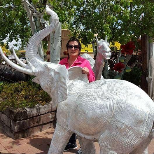 <i class="material-icons" data-template="memories-icon">chat_bubble</i><br/>Spouse Darlene Montoya, Army, <br/>Posted by: Your family<br/><div class='remember-wall-long-description'>We love you dearly and miss you more than words can say. I hope you are enjoying eternal paradise until we meet again.</div><a class='btn btn-primary btn-sm mt-2 remember-wall-toggle-long-description' onclick='initRememberWallToggleLongDescriptionBtn(this)'>Learn more</a>