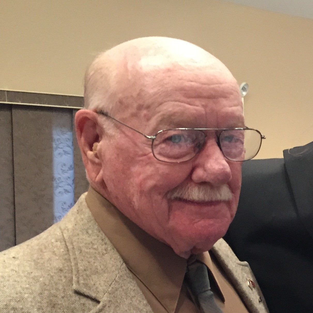 <i class="material-icons" data-template="memories-icon">chat_bubble</i><br/>Benjamin F Trimble, Sr, Marine Corps, Sergeant<br/>Posted by: Michael & Evelyn Trimble<br/><div class='remember-wall-long-description'>Missing you always, especially during the Holidays.</div><a class='btn btn-primary btn-sm mt-2 remember-wall-toggle-long-description' onclick='initRememberWallToggleLongDescriptionBtn(this)'>Learn more</a>