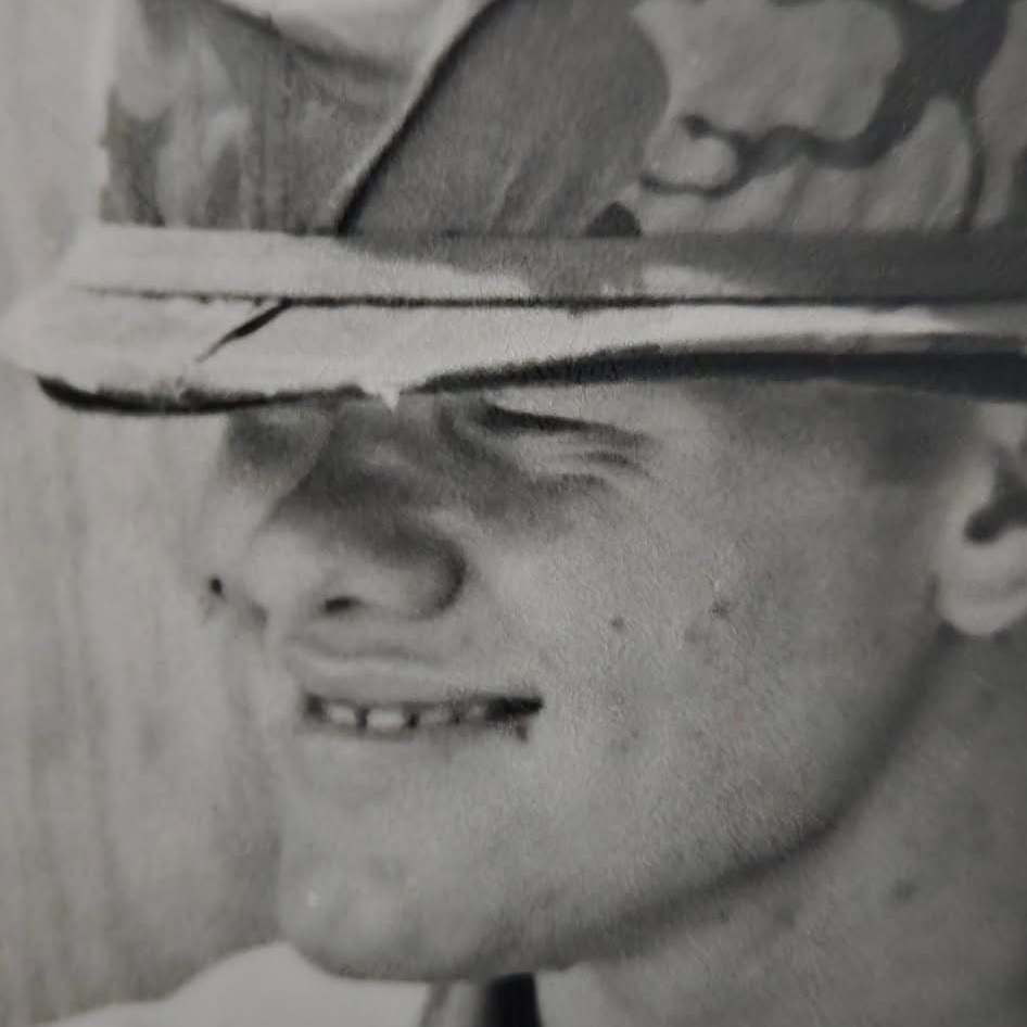 <i class="material-icons" data-template="memories-icon">chat_bubble</i><br/>Karl Polacek, Army, <br/>Posted by: Kelly and Tom Kearns<br/><div class='remember-wall-long-description'>This wreath is in memory of my Dad, Karl. He passed this year and served our country in Vietnam in the Army.</div><a class='btn btn-primary btn-sm mt-2 remember-wall-toggle-long-description' onclick='initRememberWallToggleLongDescriptionBtn(this)'>Learn more</a>