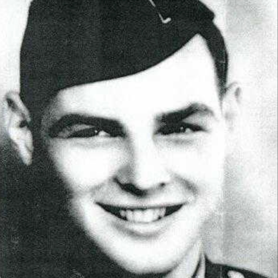 <i class="material-icons" data-template="memories-icon">chat_bubble</i><br/>William McClellan Meyer, Army, First Lieutenant <br/>Posted by: Amy Meyer Carr and Family<br/><div class='remember-wall-long-description'>In loving memory of my paternal grandfather. We are so grateful for your service, Grandpa.</div><a class='btn btn-primary btn-sm mt-2 remember-wall-toggle-long-description' onclick='initRememberWallToggleLongDescriptionBtn(this)'>Learn more</a>