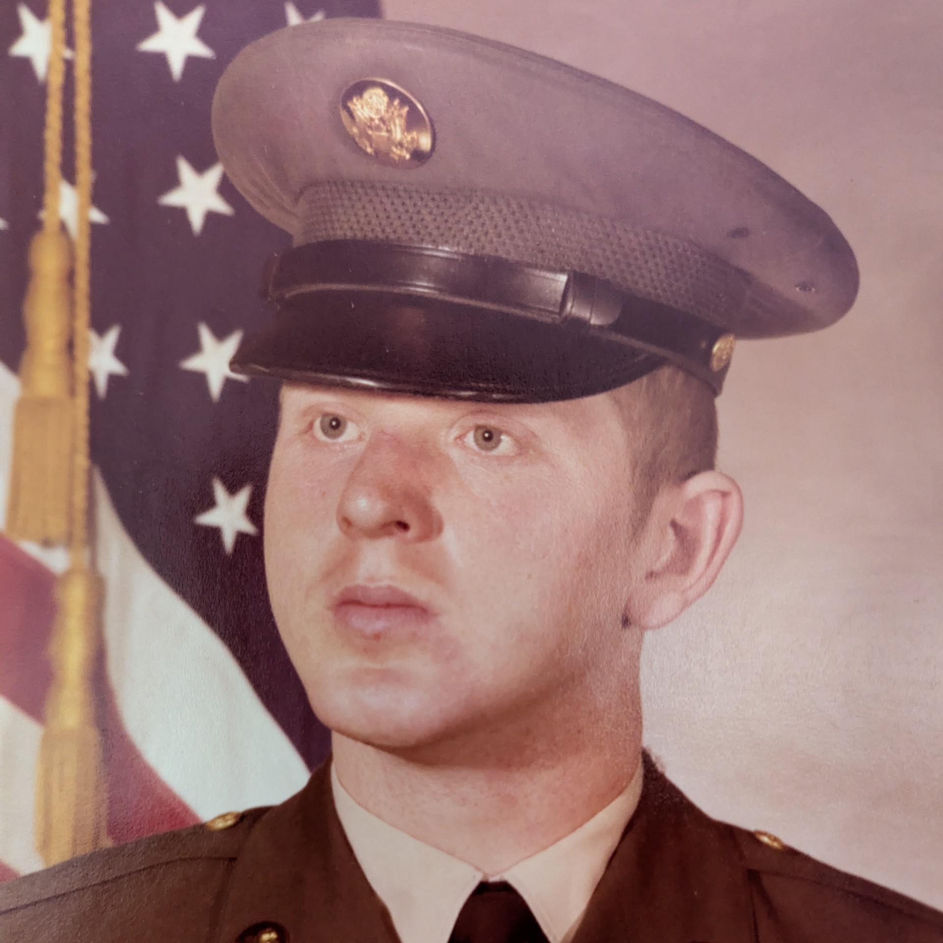 <i class="material-icons" data-template="memories-icon">chat_bubble</i><br/>Robert Daniel, Army, Sgt <br/>Posted by: Pat Wilmore<br/><div class='remember-wall-long-description'>His military service was his proudest achievement and he spoke of it fondly</div><a class='btn btn-primary btn-sm mt-2 remember-wall-toggle-long-description' onclick='initRememberWallToggleLongDescriptionBtn(this)'>Learn more</a>