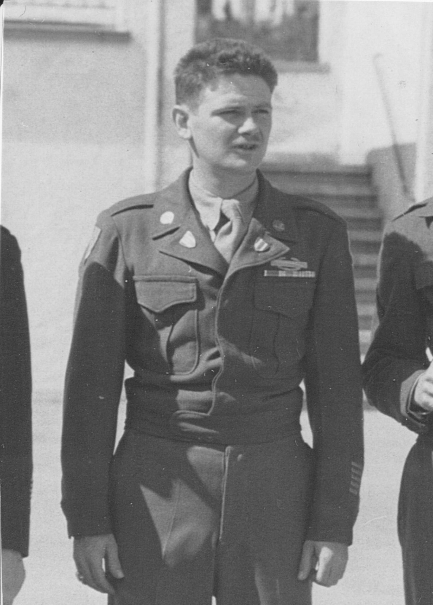 <i class="material-icons" data-template="memories-icon">chat_bubble</i><br/>George Edward Stewart, Army, E5<br/>Posted by: Sue Martin<br/><div class='remember-wall-long-description'>WWII US Army Air Corps Machine Gunner and US Military GovernmentWe keep your memory in our hearts.</div><a class='btn btn-primary btn-sm mt-2 remember-wall-toggle-long-description' onclick='initRememberWallToggleLongDescriptionBtn(this)'>Learn more</a>