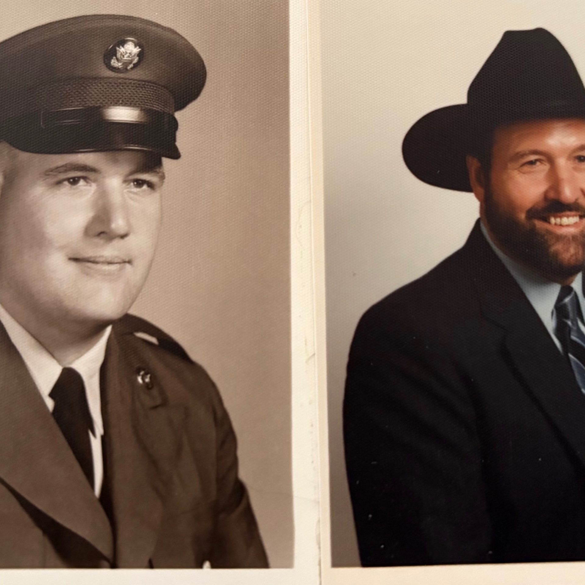 <i class="material-icons" data-template="memories-icon">chat_bubble</i><br/>Posted by: Leah Owens<br/><div class='remember-wall-long-description'>I miss you so much.</div><a class='btn btn-primary btn-sm mt-2 remember-wall-toggle-long-description' onclick='initRememberWallToggleLongDescriptionBtn(this)'>Learn more</a>