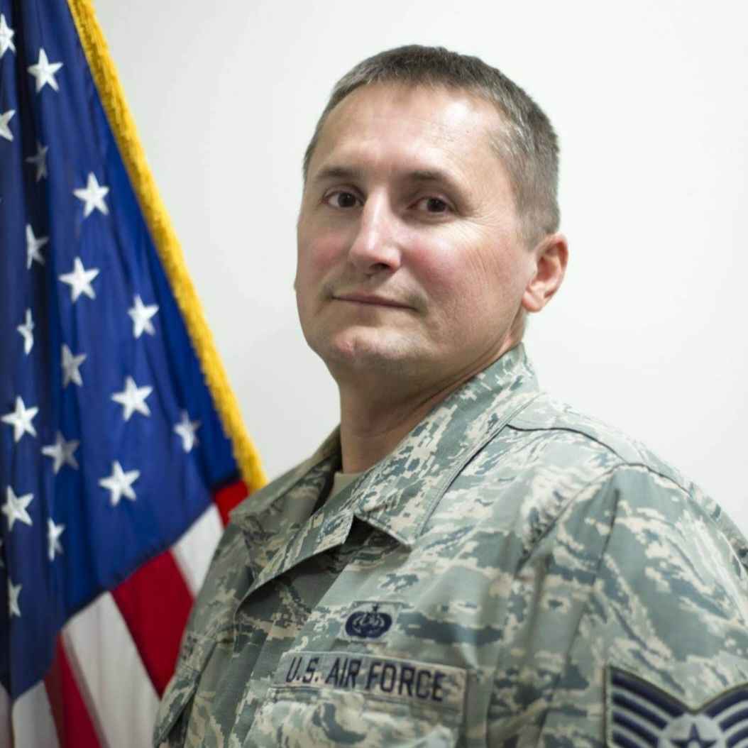 <i class="material-icons" data-template="memories-icon">chat_bubble</i><br/>Mark Ryan Kessler, Air Force, MSgt<br/>Posted by: Darci and Mackenzie Kessler<br/><div class='remember-wall-long-description'>Love forever and always</div><a class='btn btn-primary btn-sm mt-2 remember-wall-toggle-long-description' onclick='initRememberWallToggleLongDescriptionBtn(this)'>Learn more</a>