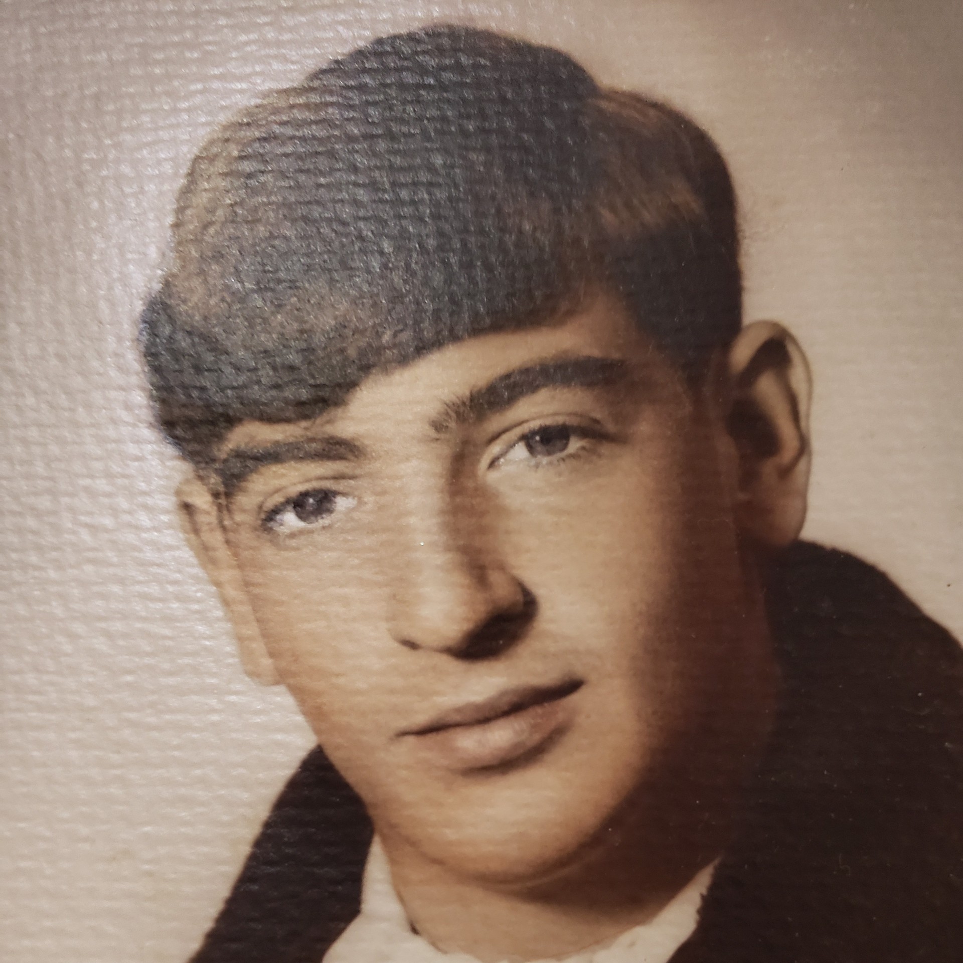 <i class="material-icons" data-template="memories-icon">chat_bubble</i><br/>Edsel Lamar Byrd, Marine Corps, Sargent <br/>Born 3/24/1952<br/>Passed on 6/17/2021<br/>Posted by: Sisters lisa & susan<br/><div class='remember-wall-long-description'>We miss and love you everyday our brother Eddie Merry Christmas</div><a class='btn btn-primary btn-sm mt-2 remember-wall-toggle-long-description' onclick='initRememberWallToggleLongDescriptionBtn(this)'>Learn more</a>