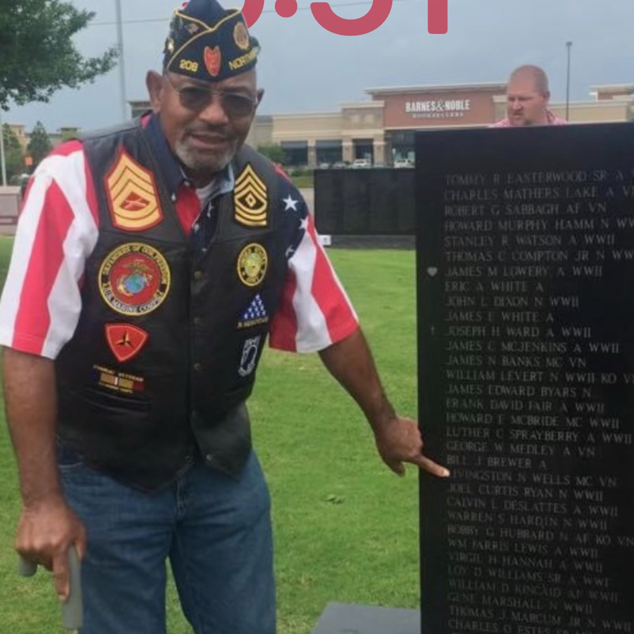 <i class="material-icons" data-template="memories-icon">chat_bubble</i><br/>Livingston N Wells, Army, 1SG -- GYSGT<br/>Posted by: The Wells Family<br/><div class='remember-wall-long-description'>Your family will always honor your legacy of service to Veterans, the community and country.</div><a class='btn btn-primary btn-sm mt-2 remember-wall-toggle-long-description' onclick='initRememberWallToggleLongDescriptionBtn(this)'>Learn more</a>