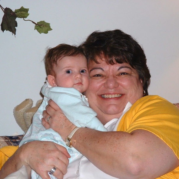 <i class="material-icons" data-template="memories-icon">chat_bubble</i><br/>Rhema Shepardson<br/>Posted by: Alexa Shepardson<br/><div class='remember-wall-long-description'>Nothing was better than a hug from Grandma. I’ll love and miss you always and forever.</div><a class='btn btn-primary btn-sm mt-2 remember-wall-toggle-long-description' onclick='initRememberWallToggleLongDescriptionBtn(this)'>Learn more</a>