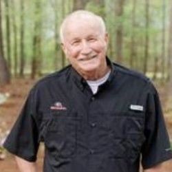 <i class="material-icons" data-template="memories-icon">chat_bubble</i><br/>Willie Louis Waller, Jr, <br/><div class='remember-wall-long-description'>Robert Louis "Louie" Waller - United States Army - Vietnam War - November 22, 1947 - May 28, 2025 - He is buried at Mount Gilead Primitive Baptist Church Cemetery in Tennille, GA.</div><a class='btn btn-primary btn-sm mt-2 remember-wall-toggle-long-description' onclick='initRememberWallToggleLongDescriptionBtn(this)'>Learn more</a>