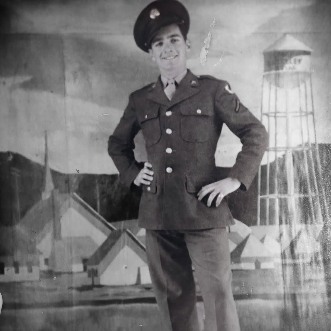 <i class="material-icons" data-template="memories-icon">chat_bubble</i><br/>George Soares Sr, Army, PVT<br/>Posted by: Annette Soares<br/><div class='remember-wall-long-description'>Merry Christmas Dad. We all miss you and love you!</div><a class='btn btn-primary btn-sm mt-2 remember-wall-toggle-long-description' onclick='initRememberWallToggleLongDescriptionBtn(this)'>Learn more</a>