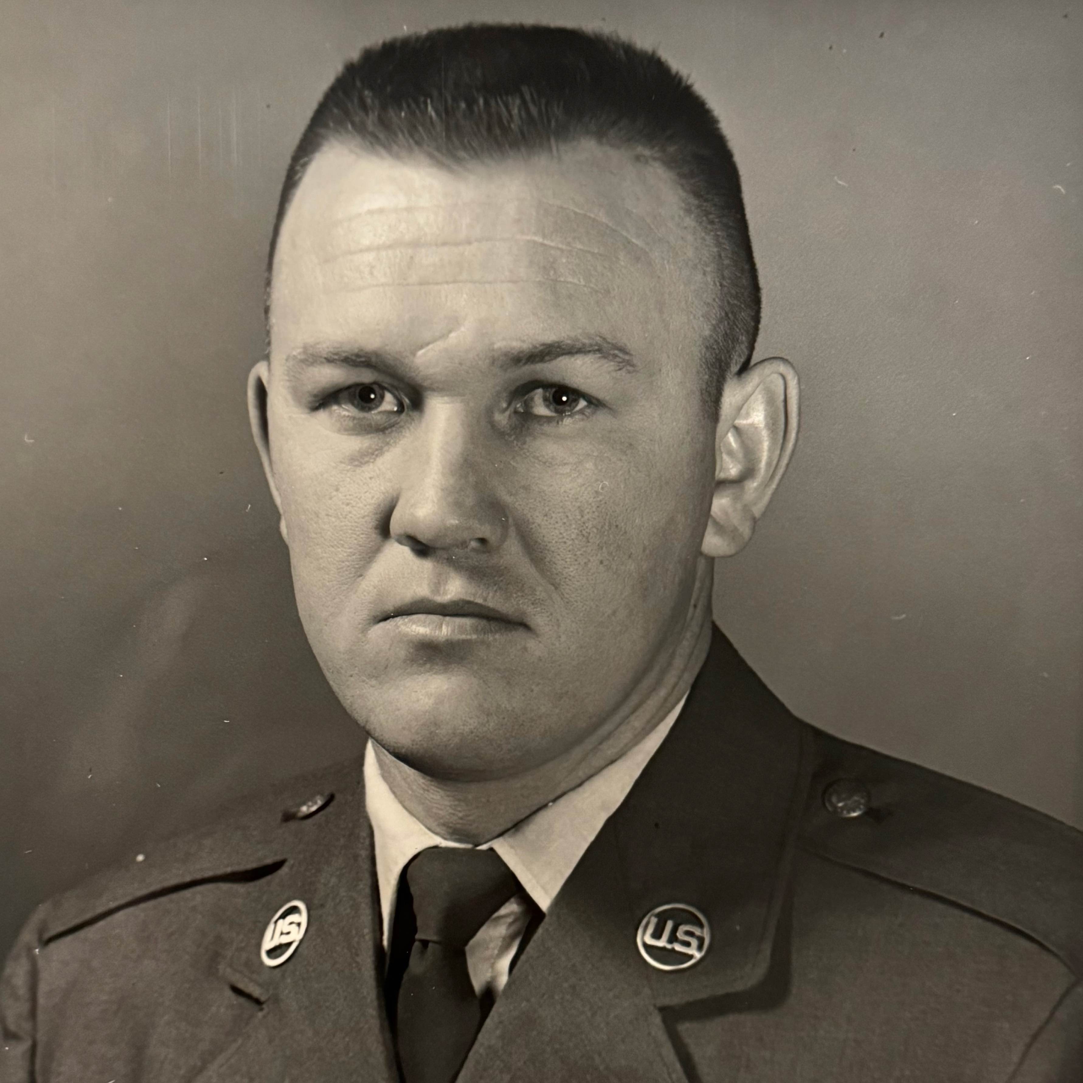 <i class="material-icons" data-template="memories-icon">chat_bubble</i><br/>Edward Allen Rengo, Air Force, Chief Master Sergeant<br/>Posted by: Lois Rengo & Family<br/><div class='remember-wall-long-description'>We love and miss you Allen, Dad, Pa, &amp; Big Pa</div><a class='btn btn-primary btn-sm mt-2 remember-wall-toggle-long-description' onclick='initRememberWallToggleLongDescriptionBtn(this)'>Learn more</a>