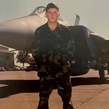 <i class="material-icons" data-template="memories-icon">chat_bubble</i><br/>Thomas Nathan Jackson, Air Force, <br/>Born 3/14/1975<br/>Passed on 5/3/2008<br/>Posted by: Dad<br/><div class='remember-wall-long-description'>Merry Christmas son. Miss you.</div><a class='btn btn-primary btn-sm mt-2 remember-wall-toggle-long-description' onclick='initRememberWallToggleLongDescriptionBtn(this)'>Learn more</a>