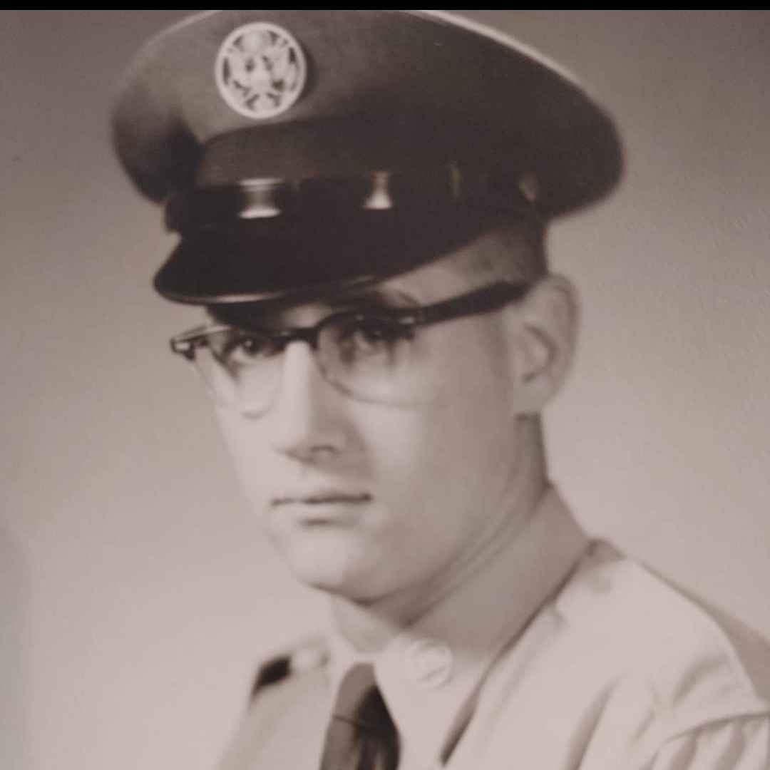 <i class="material-icons" data-template="memories-icon">chat_bubble</i><br/>Carl Richard Greene, <br/>Posted by: Sandra Greene<br/><div class='remember-wall-long-description'>I miss and love you Daddy. Thank you for your service.</div><a class='btn btn-primary btn-sm mt-2 remember-wall-toggle-long-description' onclick='initRememberWallToggleLongDescriptionBtn(this)'>Learn more</a>
