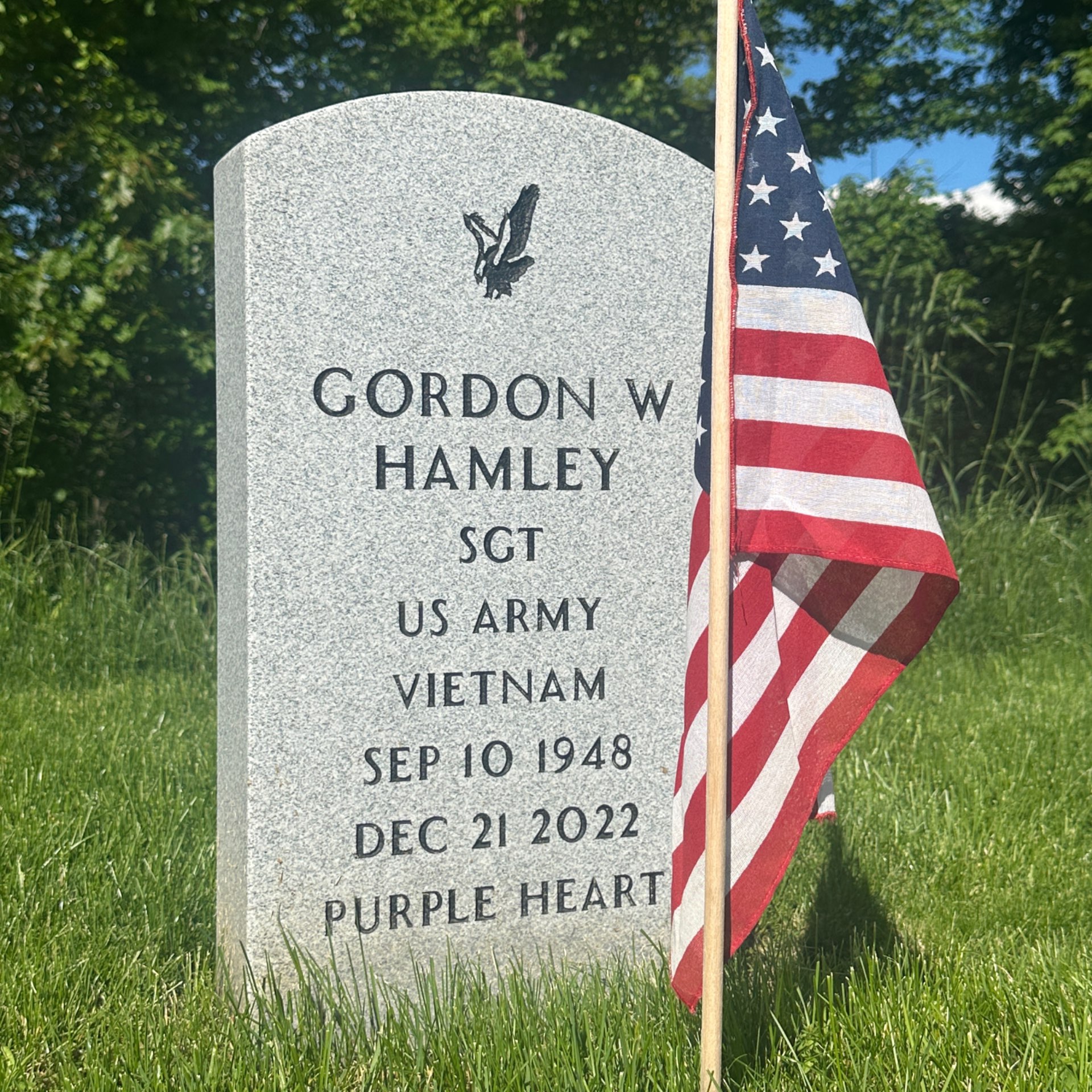 <i class="material-icons" data-template="memories-icon">chat_bubble</i><br/>Gianna Jablonowski, Army, <br/>Posted by: Gianna Jablonowski<br/><div class='remember-wall-long-description'>Remembering you at Christmas time, Dad. We miss you and love you very much. Gianna, Jacob, Livvy, and Jonny</div><a class='btn btn-primary btn-sm mt-2 remember-wall-toggle-long-description' onclick='initRememberWallToggleLongDescriptionBtn(this)'>Learn more</a>