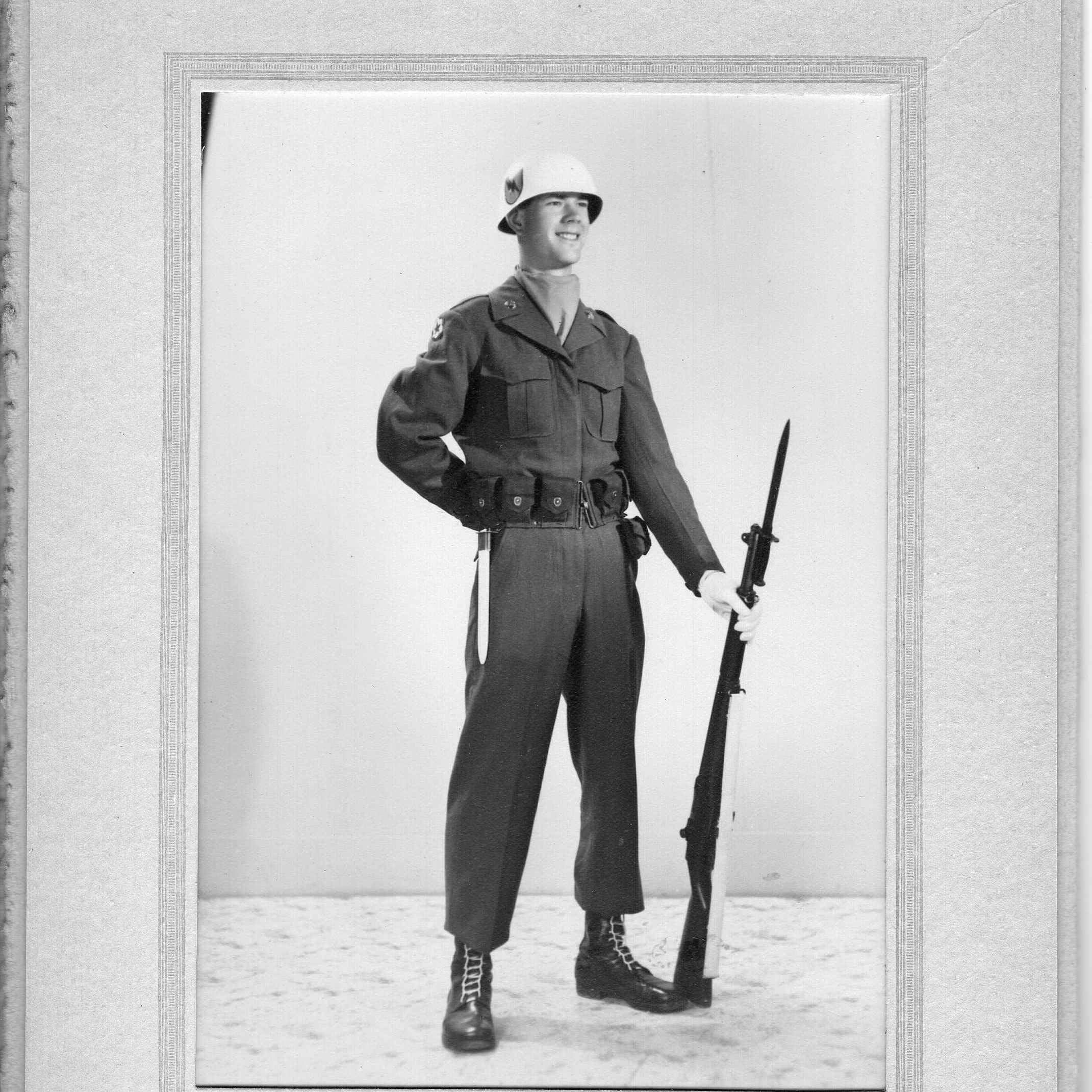 <i class="material-icons" data-template="memories-icon">stars</i><br/>Theodore Ellis ("Ted") Winn, Army, Private First Class<br/>Posted by: Grace Van Orden<br/><div class='remember-wall-long-description'></div><a class='btn btn-primary btn-sm mt-2 remember-wall-toggle-long-description' onclick='initRememberWallToggleLongDescriptionBtn(this)'>Learn more</a>