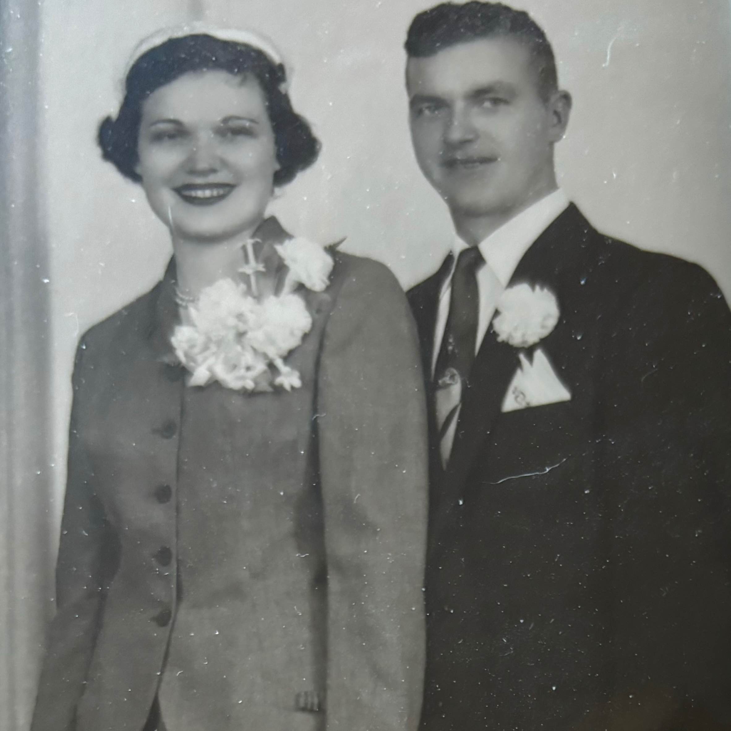 <i class="material-icons" data-template="memories-icon">chat_bubble</i><br/>Joseph Benjamin Smith, Army, Pvt-2<br/>Posted by: Gregg & Barbara Rocco<br/><div class='remember-wall-long-description'>To all those who have served, and those who continue to serve.</div><a class='btn btn-primary btn-sm mt-2 remember-wall-toggle-long-description' onclick='initRememberWallToggleLongDescriptionBtn(this)'>Learn more</a>