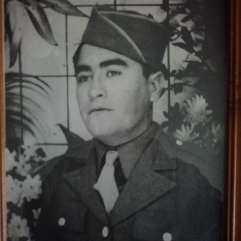 <i class="material-icons" data-template="memories-icon">chat_bubble</i><br/>Andres Romero, Army, Private<br/>Posted by: The Romero Family<br/><div class='remember-wall-long-description'>In loving memory of our father. He proudly served our nation during WWII.</div><a class='btn btn-primary btn-sm mt-2 remember-wall-toggle-long-description' onclick='initRememberWallToggleLongDescriptionBtn(this)'>Learn more</a>