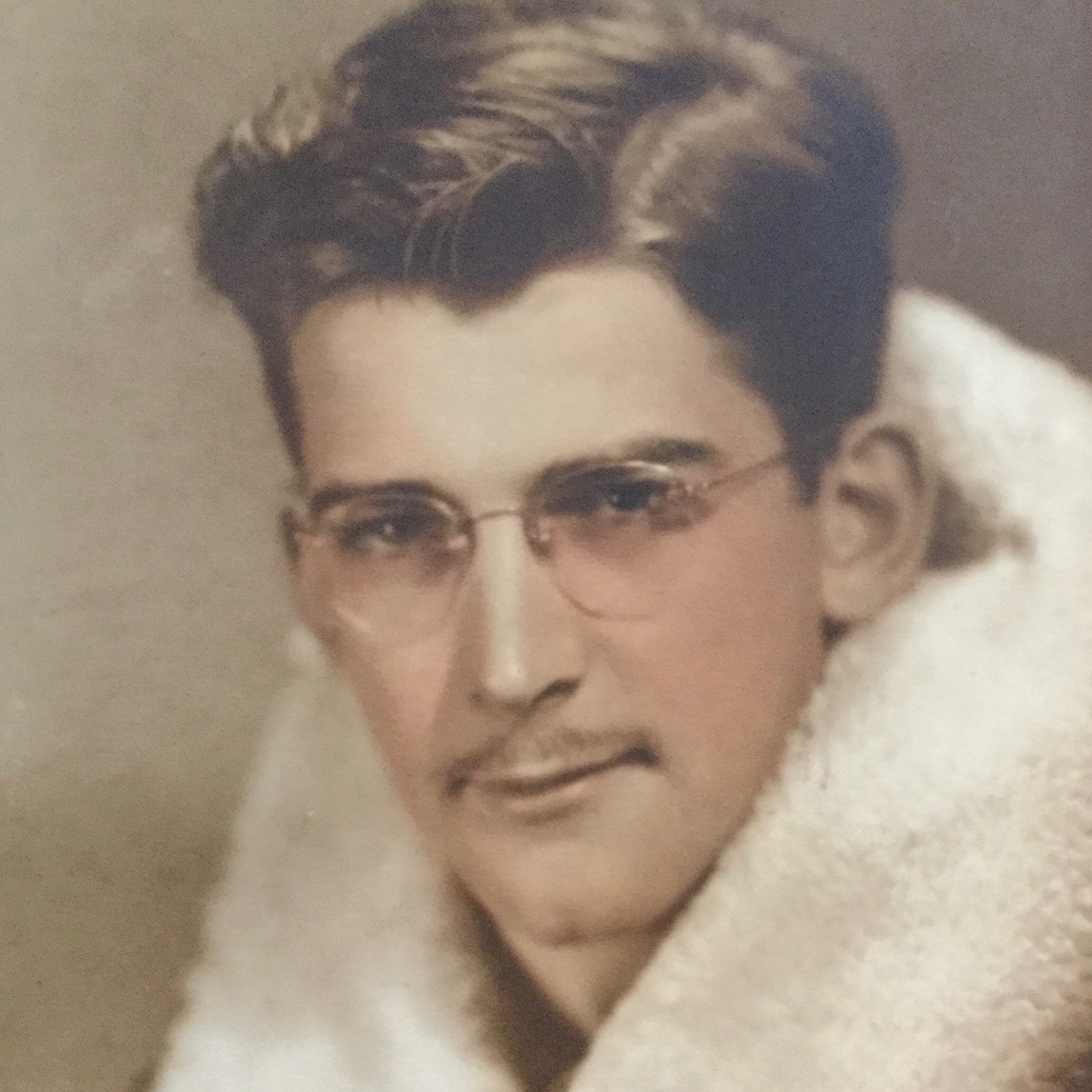 <i class="material-icons" data-template="memories-icon">chat_bubble</i><br/>Walter R Warner, Jr, Air Force, <br/>Posted by: Linda MORGAN<br/><div class='remember-wall-long-description'>Love you Dad</div><a class='btn btn-primary btn-sm mt-2 remember-wall-toggle-long-description' onclick='initRememberWallToggleLongDescriptionBtn(this)'>Learn more</a>