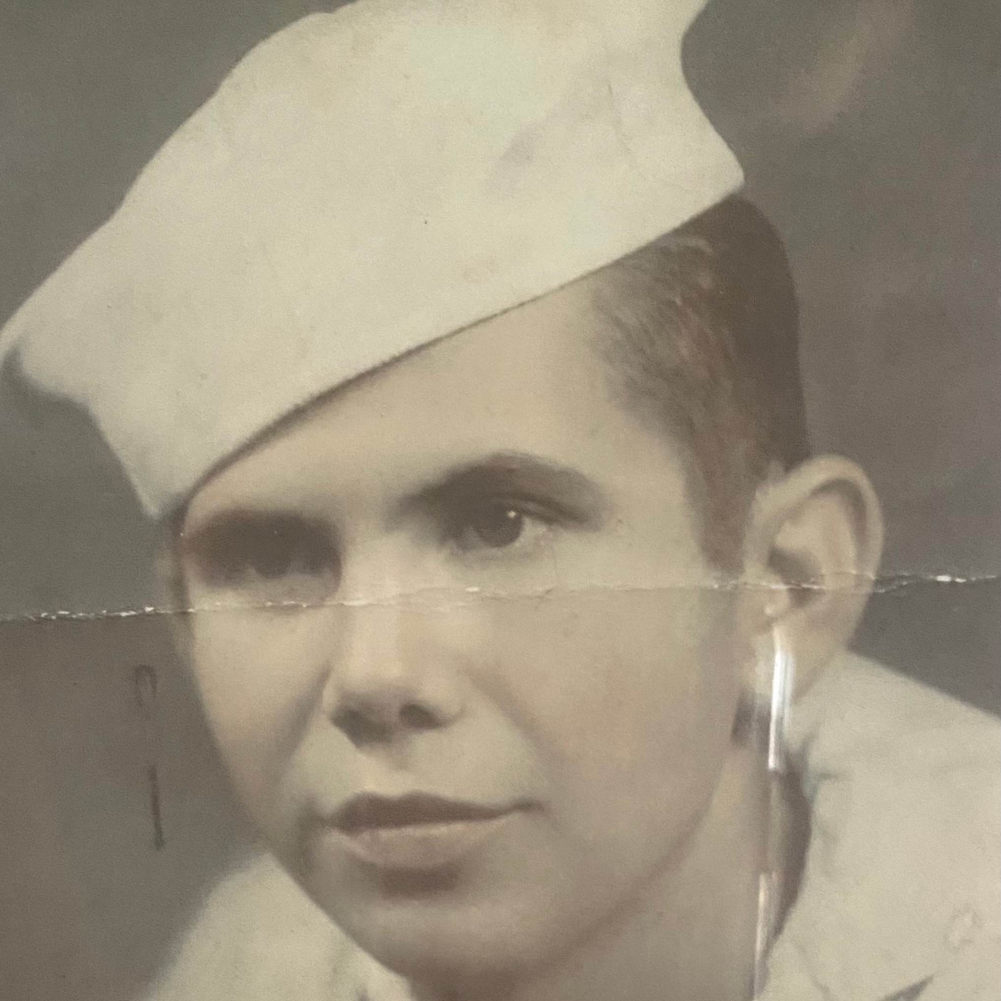 <i class="material-icons" data-template="memories-icon">chat_bubble</i><br/>John W Knott Jr, Navy, <br/>Born 8/26/1926<br/>Passed on 3/31/2010<br/>Posted by: Julie Marshall<br/><div class='remember-wall-long-description'>In loving memory of an amazing and incredible man. We love you and miss you.</div><a class='btn btn-primary btn-sm mt-2 remember-wall-toggle-long-description' onclick='initRememberWallToggleLongDescriptionBtn(this)'>Learn more</a>