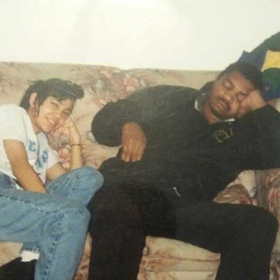 <i class="material-icons" data-template="memories-icon">chat_bubble</i><br/>Calvin Simpson, Army, Ssg<br/>Born 7/10/1954<br/>Passed on 4/14/2019<br/>Posted by: Nikki<br/><div class='remember-wall-long-description'>Forever my favorite. Forever my Hero.</div><a class='btn btn-primary btn-sm mt-2 remember-wall-toggle-long-description' onclick='initRememberWallToggleLongDescriptionBtn(this)'>Learn more</a>