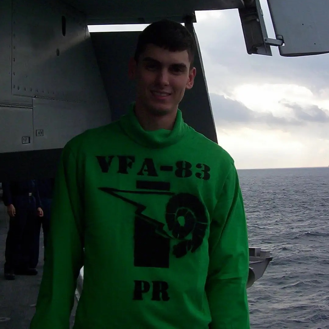 <i class="material-icons" data-template="memories-icon">chat_bubble</i><br/>Kent Brandt, Navy, PR1<br/>Posted by: Pamela Brandt<br/><div class='remember-wall-long-description'>“You may have left this world, but the beauty of your soul will forever shine through in the memories you left behind.” Love you to the moon and back.</div><a class='btn btn-primary btn-sm mt-2 remember-wall-toggle-long-description' onclick='initRememberWallToggleLongDescriptionBtn(this)'>Learn more</a>