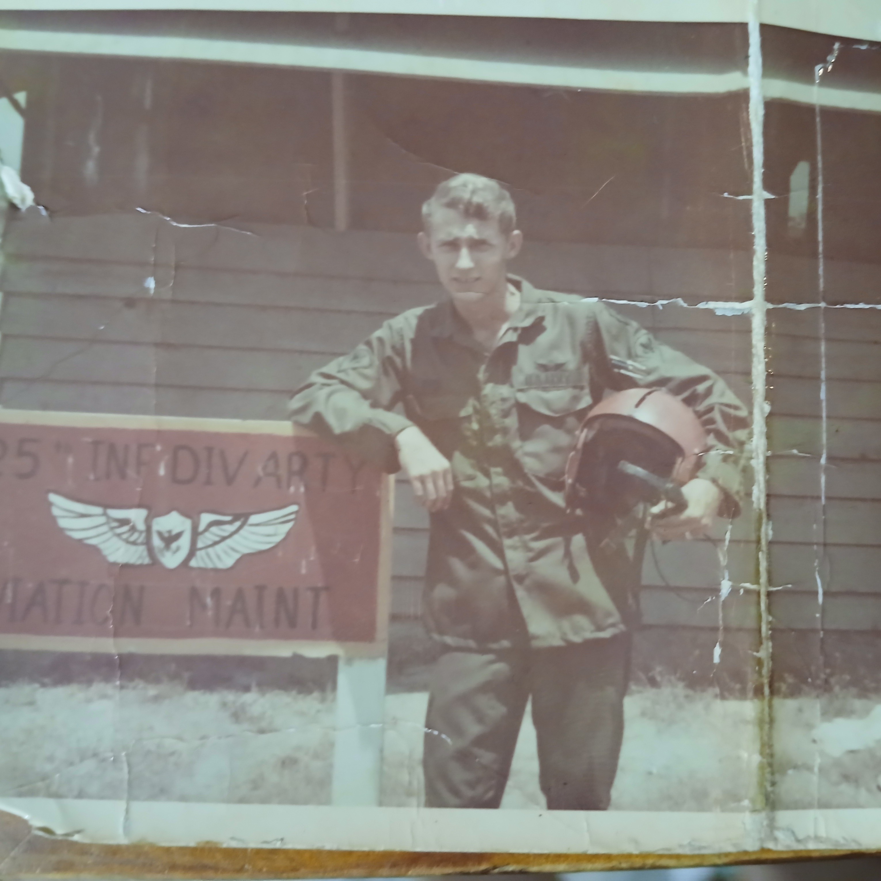 <i class="material-icons" data-template="memories-icon">chat_bubble</i><br/>Hagen C Kern, Army, <br/>Posted by: Lisa Kern Parsons<br/><div class='remember-wall-long-description'>In Memory of my Dad. My HERO. My best friend. Rest in peace Dad. 12-8-48 to 3-16-25. Miss you more then words.</div><a class='btn btn-primary btn-sm mt-2 remember-wall-toggle-long-description' onclick='initRememberWallToggleLongDescriptionBtn(this)'>Learn more</a>