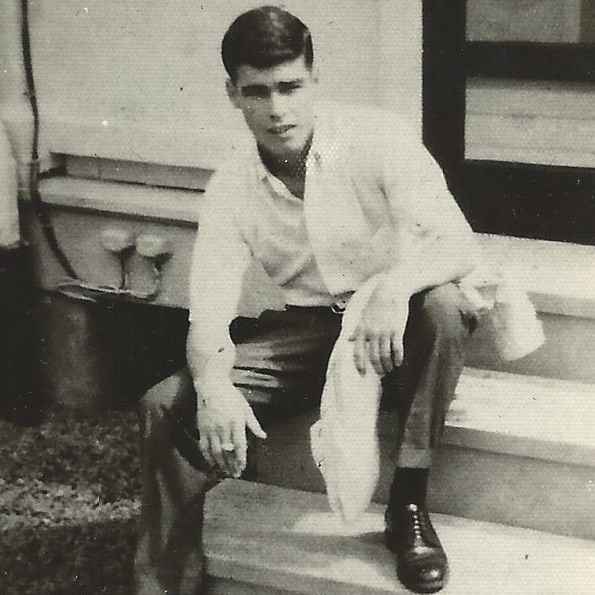 <i class="material-icons" data-template="memories-icon">chat_bubble</i><br/>Samuel Patrick Simpson, Army, <br/>Born 7/2/1949<br/>Passed on 7/21/1968<br/>Posted by: Tina Campbell Carr<br/><div class='remember-wall-long-description'>Gone way to soon, but never forgotten Sammy. Rest in Eternal Peace.Love, Tina</div><a class='btn btn-primary btn-sm mt-2 remember-wall-toggle-long-description' onclick='initRememberWallToggleLongDescriptionBtn(this)'>Learn more</a>