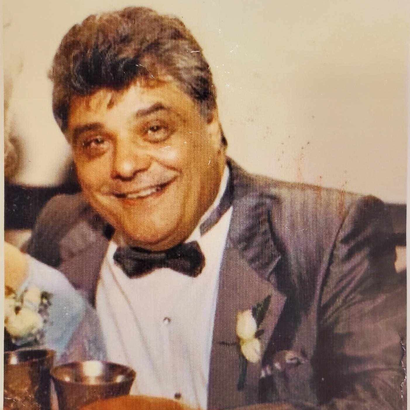 <i class="material-icons" data-template="memories-icon">stars</i><br/><strong>In Memory Of</strong><br />Albert Lanzilli, Air Force, A-1c<br/>Born 5/5/1938<br/>Passed on 5/15/2007<br/>Posted by: Kayli Lanzilli<br/><div class='remember-wall-long-description'>In honor of Al Lanzilli, a lovinghusband, father, and grandfather. Thank you for
your time, bravery, and sacrifice for this country.
We salute your life and honor you in memories. Love and miss you every day.</div><a class='btn btn-primary btn-sm mt-2 remember-wall-toggle-long-description' onclick='initRememberWallToggleLongDescriptionBtn(this)'>Learn more</a>