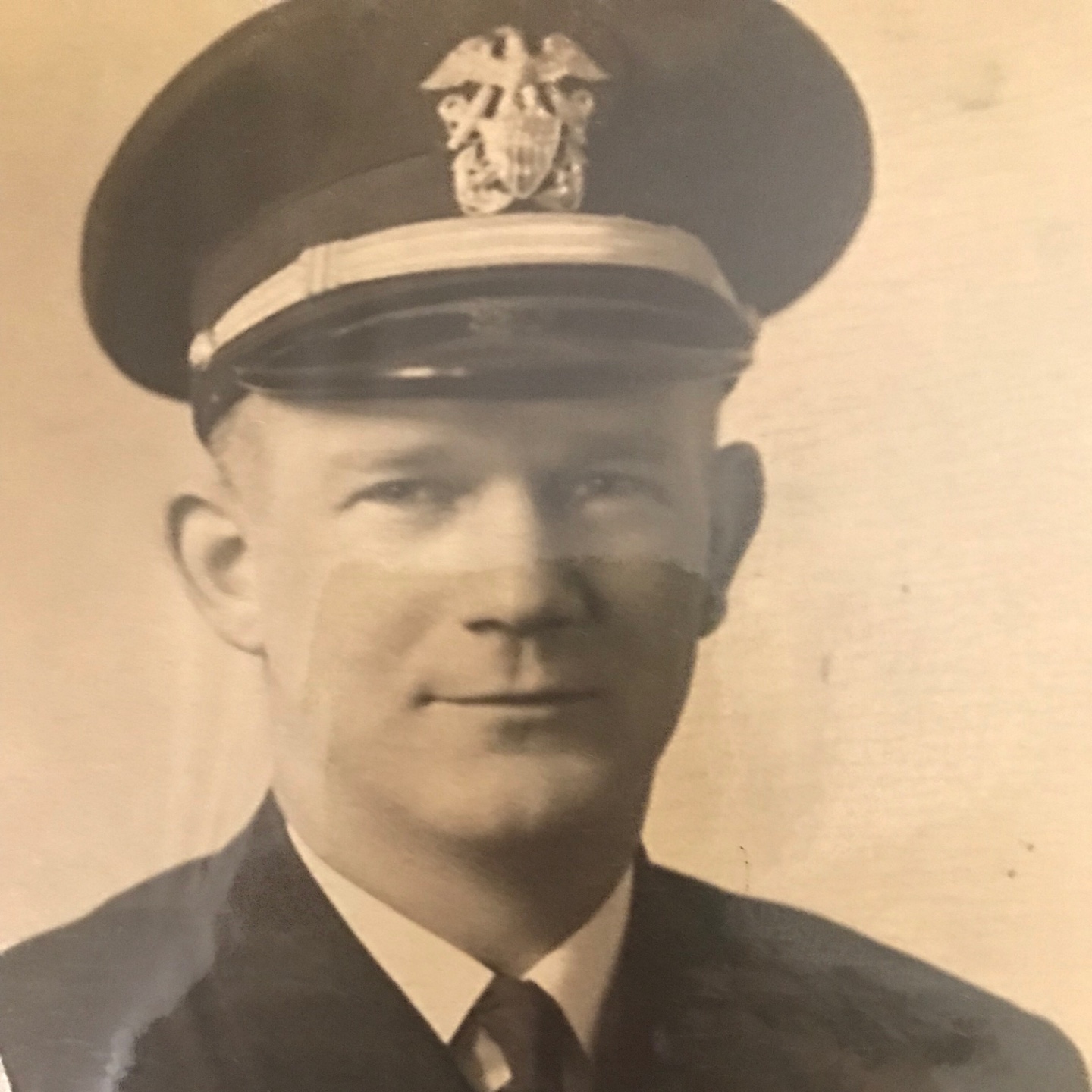 <i class="material-icons" data-template="memories-icon">chat_bubble</i><br/>Carl E. Snedeker, Navy, Lt<br/>Posted by: Carole, Carl, Jean Ellen<br/><div class='remember-wall-long-description'>Daddy,Thank you for your service, and I want to extend this thank you to all of the Snedeker’s who served and sacrificed</div><a class='btn btn-primary btn-sm mt-2 remember-wall-toggle-long-description' onclick='initRememberWallToggleLongDescriptionBtn(this)'>Learn more</a>