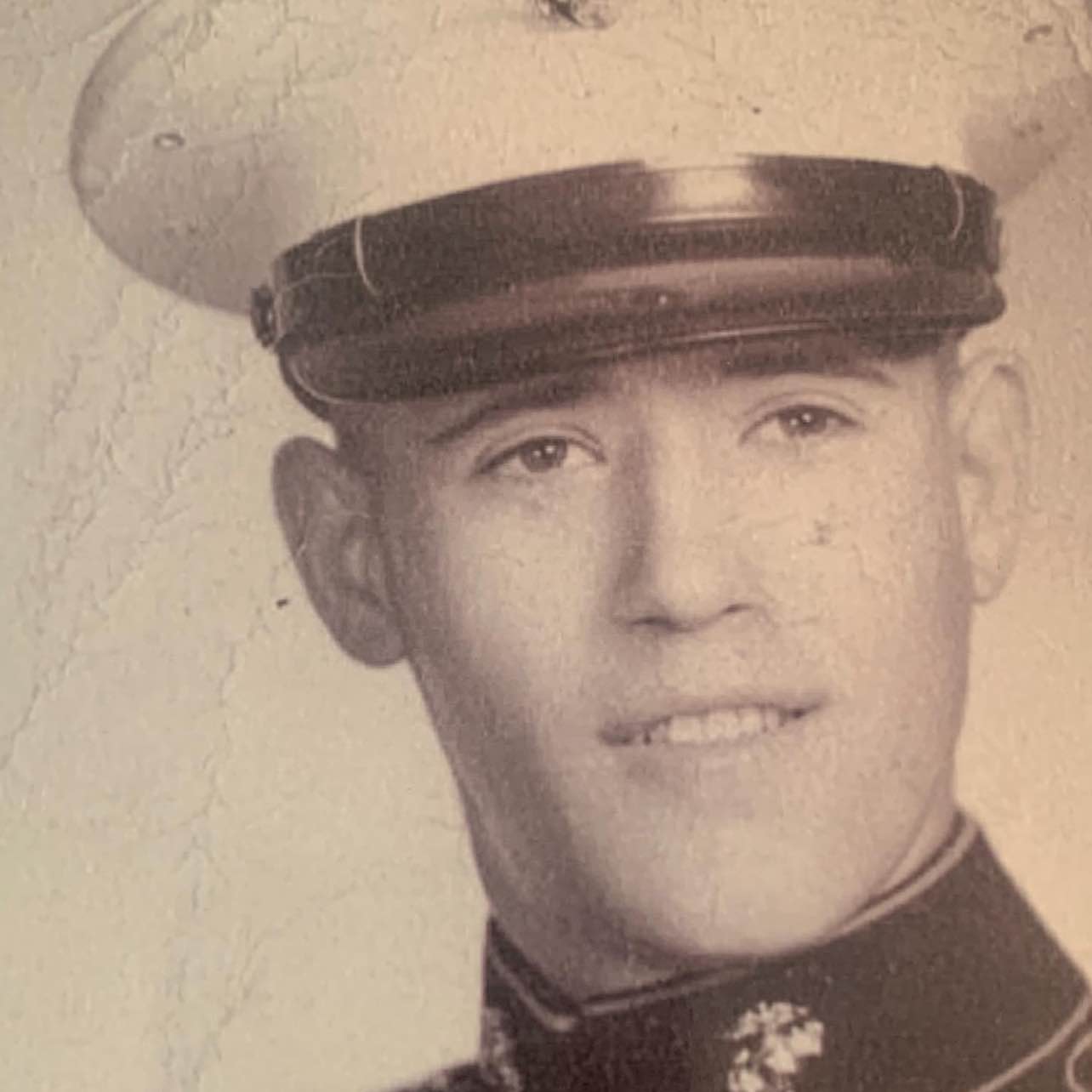 <i class="material-icons" data-template="memories-icon">chat_bubble</i><br/>William Sanders, Marine Corps, Pvt.<br/>Passed on 12/9/2021<br/>Posted by: Nicole Mullen<br/><div class='remember-wall-long-description'>2/22/1940- 12/09/2021We love and miss you everyday, dad! Your unwavering love and support lives in through your children and grandchildren.</div><a class='btn btn-primary btn-sm mt-2 remember-wall-toggle-long-description' onclick='initRememberWallToggleLongDescriptionBtn(this)'>Learn more</a>