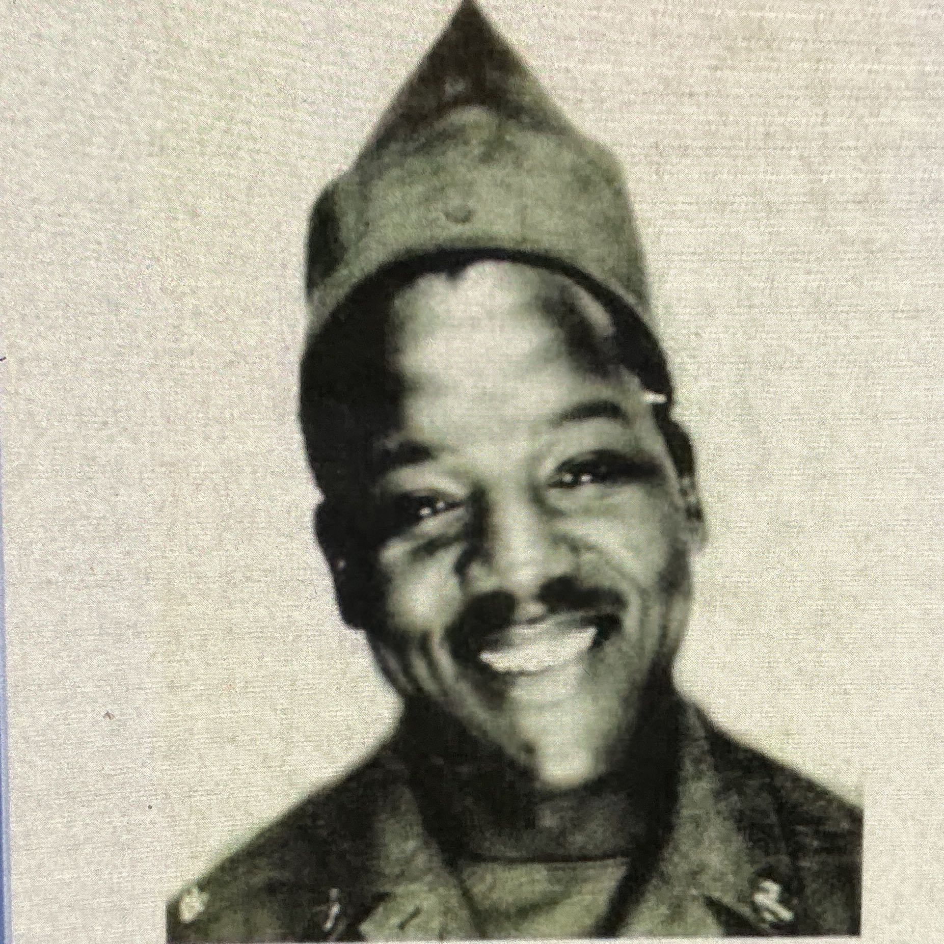 <i class="material-icons" data-template="memories-icon">chat_bubble</i><br/>Posted by: Linda Moore<br/><div class='remember-wall-long-description'>Thank you to the brave men and women who served our country with courage, sacrifice, and unwavering dedication. I’m especially grateful for the heroes in my own family. They answered the call to protect our freedom.</div><a class='btn btn-primary btn-sm mt-2 remember-wall-toggle-long-description' onclick='initRememberWallToggleLongDescriptionBtn(this)'>Learn more</a>