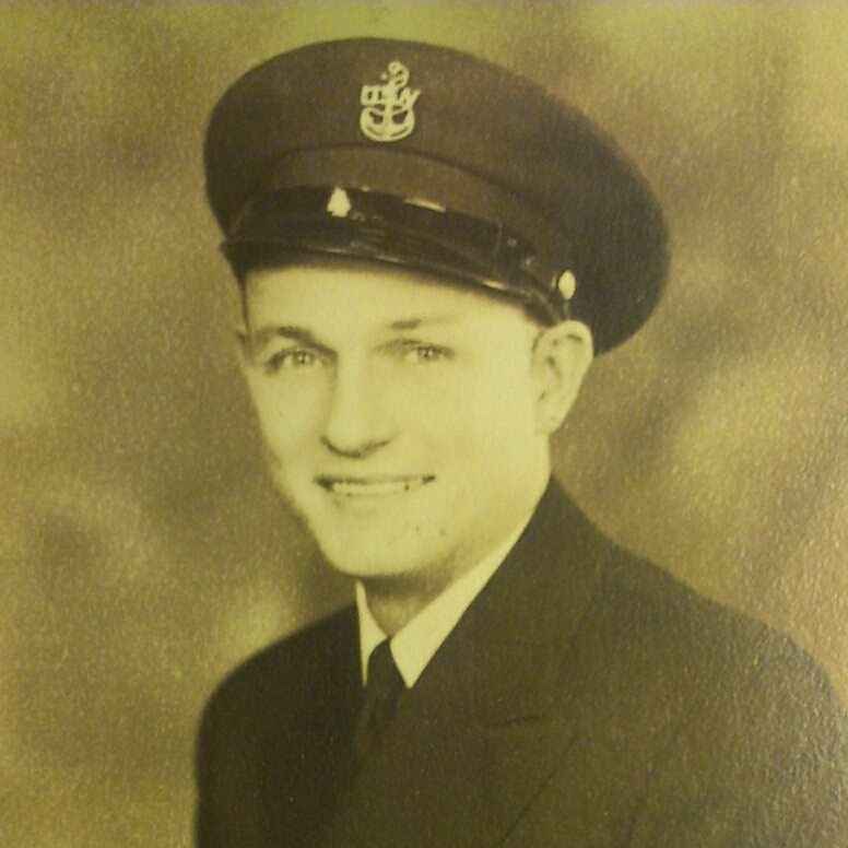 <i class="material-icons" data-template="memories-icon">chat_bubble</i><br/>Wayne William Walker, Navy, CMOMM<br/>Born 11/25/1915<br/>Passed on 11/25/1974<br/>Posted by: Wayne Walker children<br/><div class='remember-wall-long-description'>We are proud of our Walker family heritage in supporting the good fight for freedom.</div><a class='btn btn-primary btn-sm mt-2 remember-wall-toggle-long-description' onclick='initRememberWallToggleLongDescriptionBtn(this)'>Learn more</a>