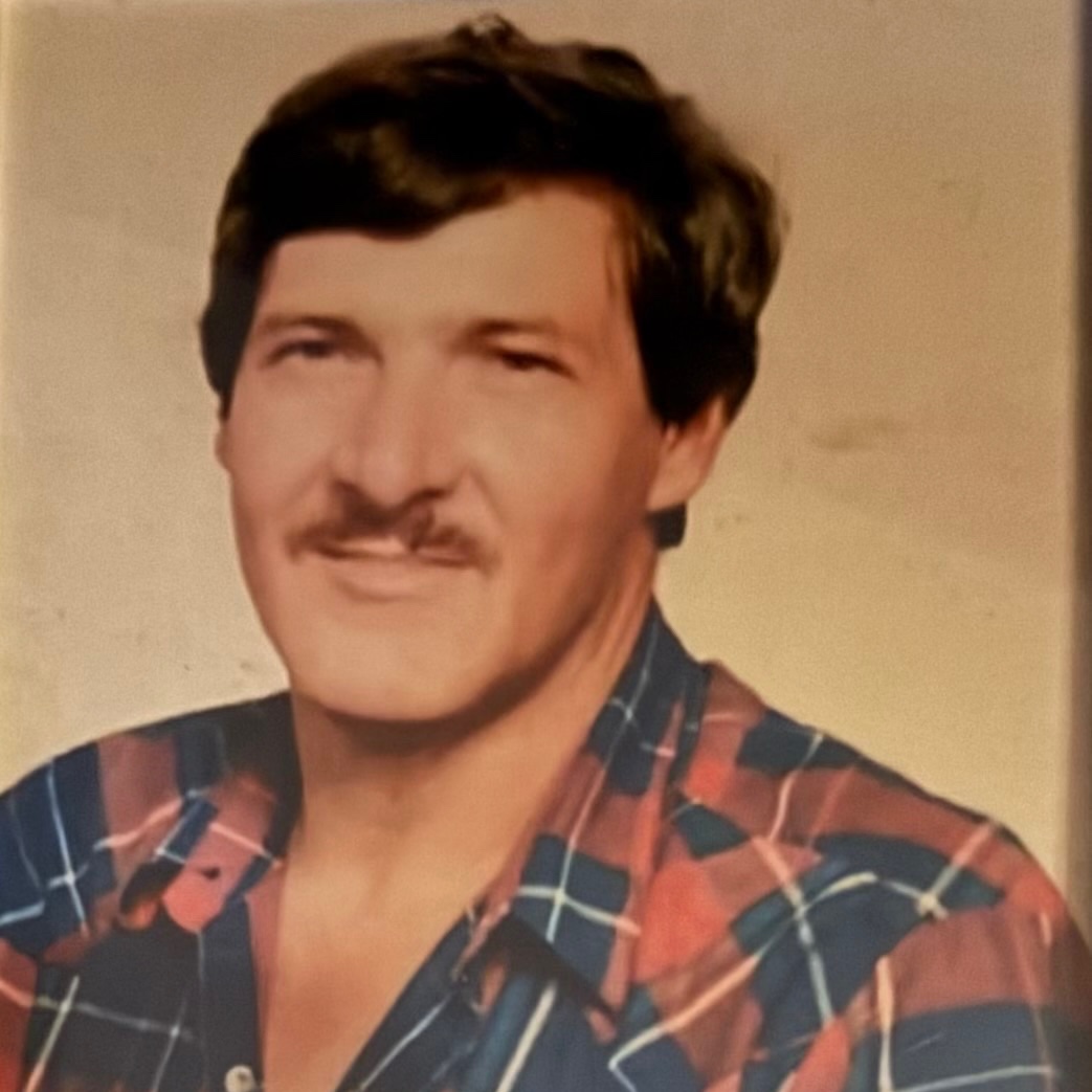 <i class="material-icons" data-template="memories-icon">chat_bubble</i><br/>Daniel Lee Thornton, Marine Corps, <br/>Born 6/10/1949<br/>Passed on 12/3/1996<br/>Posted by: Misty Boudreaux<br/><div class='remember-wall-long-description'>Daniel served in the United States Marine Corps during Vietnam. He enlisted so his older brother, who was married with a family wouldn’t have to go. He served 3 tours. He is the one closest to the flag in the photo. He was and is very loved by his wife, and all four of his children. His memory has been kept alive with his grandchildren.</div><a class='btn btn-primary btn-sm mt-2 remember-wall-toggle-long-description' onclick='initRememberWallToggleLongDescriptionBtn(this)'>Learn more</a>