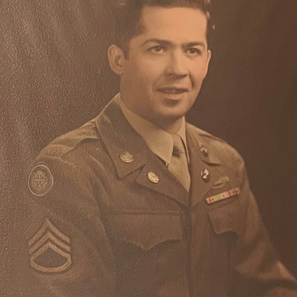 <i class="material-icons" data-template="memories-icon">chat_bubble</i><br/>Michael Pando, Army, SFC<br/>Posted by: Mark Pando<br/><div class='remember-wall-long-description'>"All gave some, some gave all."</div><a class='btn btn-primary btn-sm mt-2 remember-wall-toggle-long-description' onclick='initRememberWallToggleLongDescriptionBtn(this)'>Learn more</a>