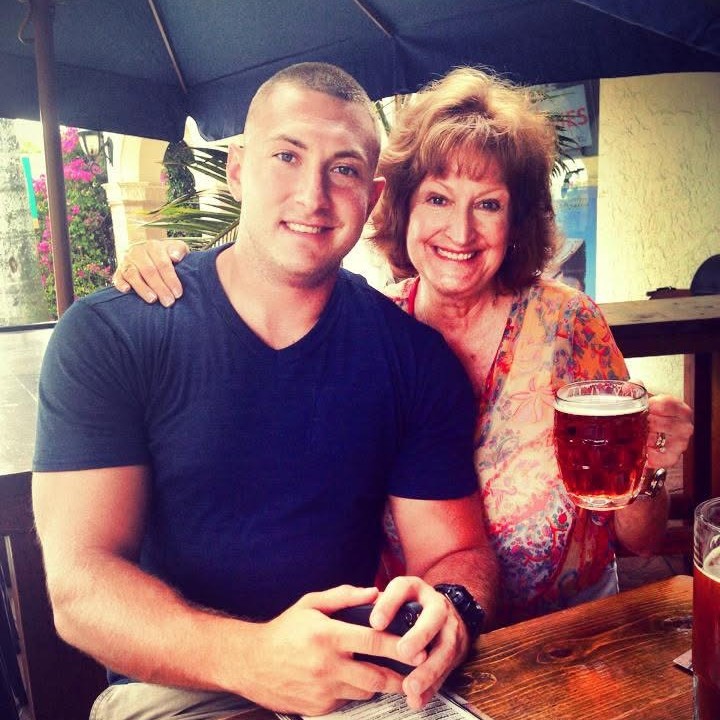 <i class="material-icons" data-template="memories-icon">chat_bubble</i><br/>Matthew J Lambert, Army, <br/>Posted by: Michelle Reid<br/><div class='remember-wall-long-description'>Always in our hearts!</div><a class='btn btn-primary btn-sm mt-2 remember-wall-toggle-long-description' onclick='initRememberWallToggleLongDescriptionBtn(this)'>Learn more</a>