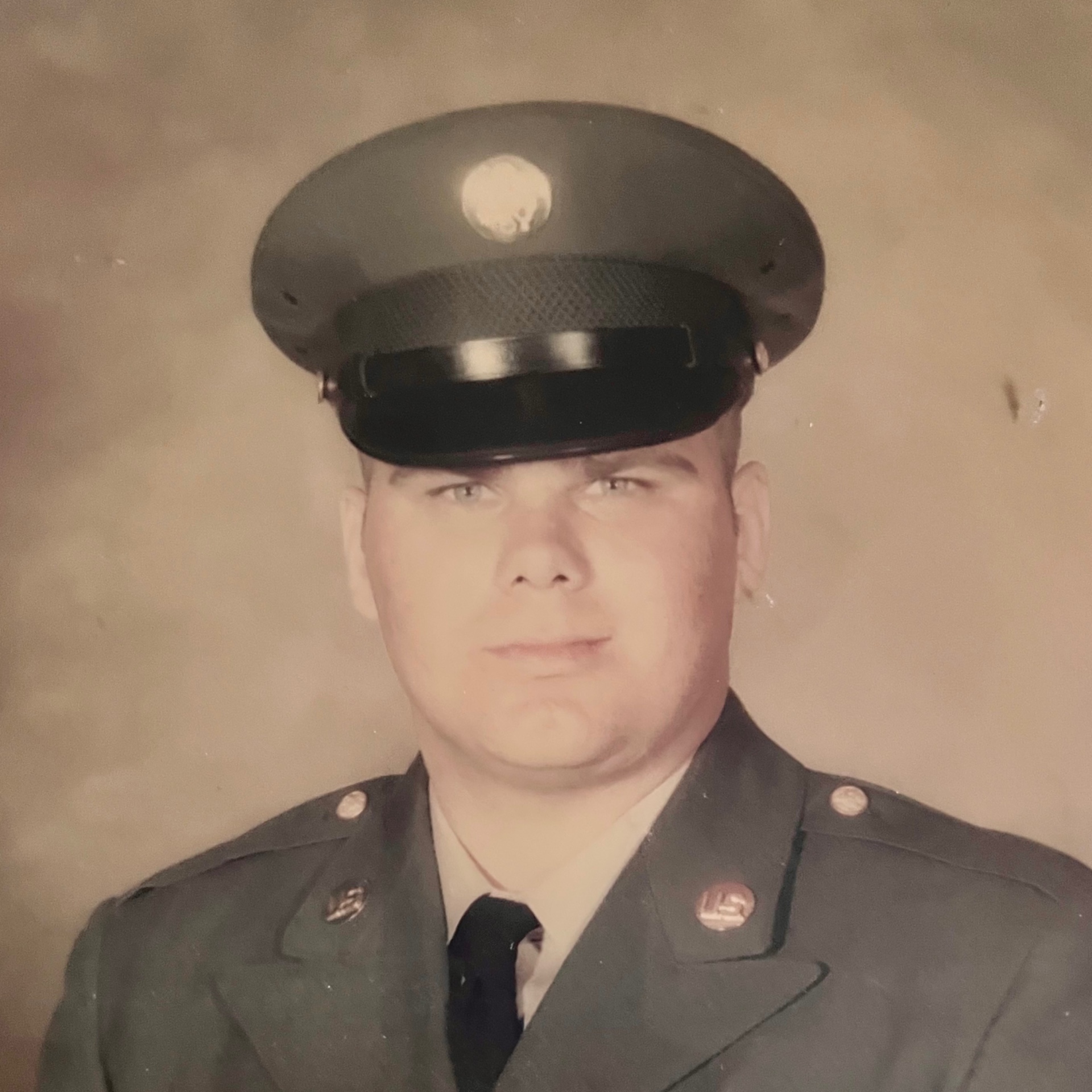 <i class="material-icons" data-template="memories-icon">chat_bubble</i><br/>Dwayne Roy Johnson, Army, PFC<br/>Born 8/22/1946<br/>Passed on 11/14/2020<br/>Posted by: J. Anthony McGarvey<br/><div class='remember-wall-long-description'>Son, Brother and Uncle. Vietnam We all love and miss you!</div><a class='btn btn-primary btn-sm mt-2 remember-wall-toggle-long-description' onclick='initRememberWallToggleLongDescriptionBtn(this)'>Learn more</a>